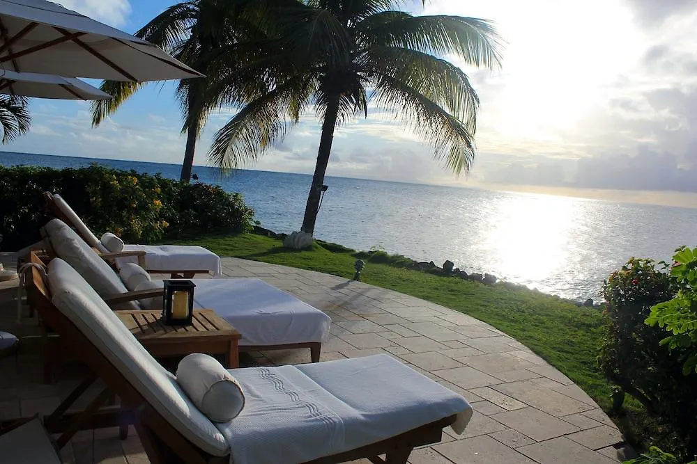 Old Road Curtain Bluff Resort מלון
